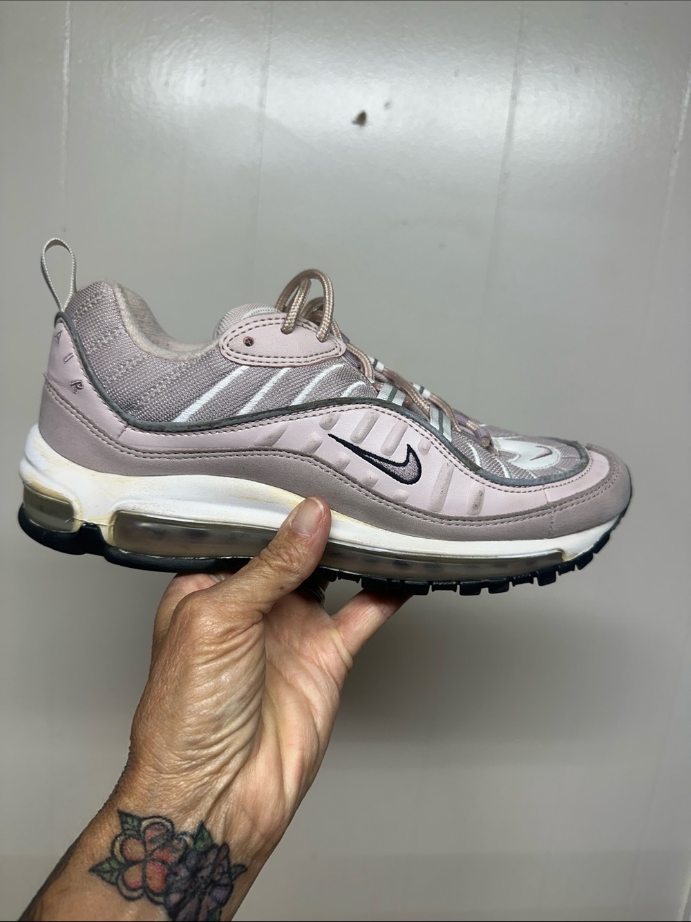 Nike Women's Sneakers in Pale Pink and Black Swoosh
